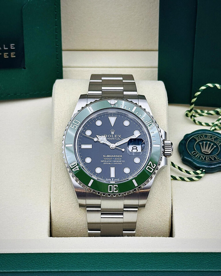 luxury wristwatch (2)