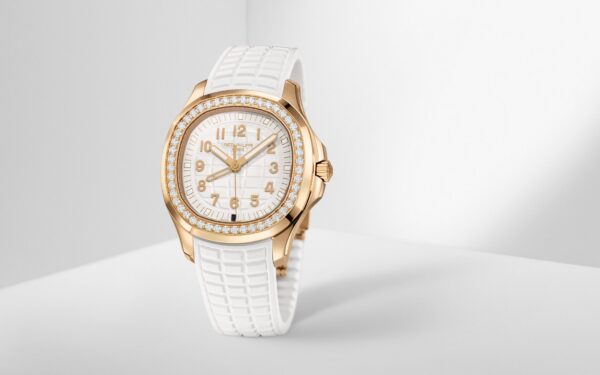 045764833b5ba2c053445436094575149393f6bd Patek Philippe Aquanaut Luce Travel Time, 18k Rose Gold, 38,8mm, Ref# 5269/200R-001