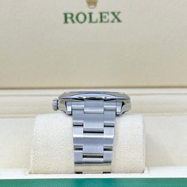 Rolex Oyster Perpetual 36 Oystersteel Ref# 126000-0008