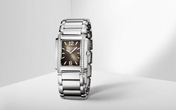 1b5abcb3969db98f50c49ef236d000222a04468a Patek Philippe Twenty~4 Quartz Ladies Watch, Stainless Steel with 36 Diamond (~0.42 ct), 25.1 x 30 mm, Ref# 4910/1200A-010