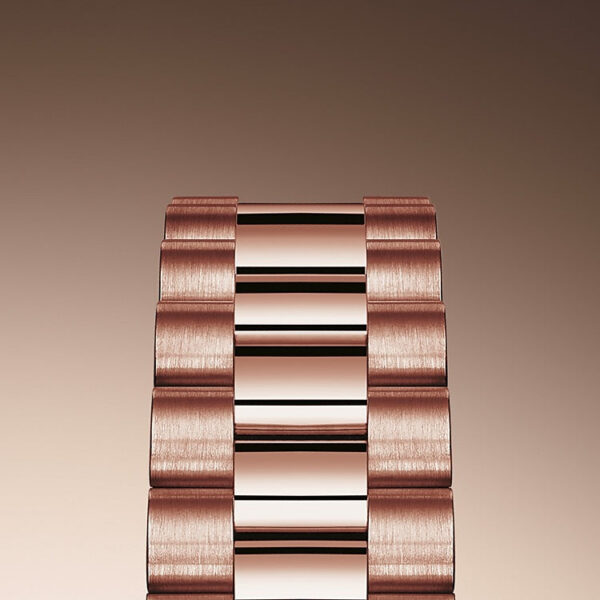 Rolex Lady-Datejust 28, 18kt Everose Gold and diamonds, Ref# 279135RBR-0020