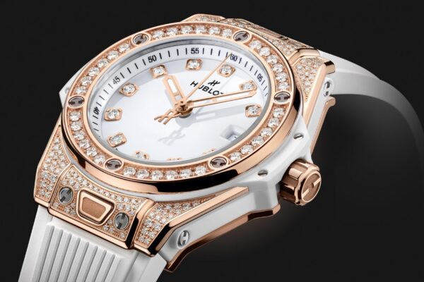 34a6b9c0137b6c5201b73819872d0c22630229c8 Hublot Big Bang ONE CLICK KING GOLD WHITE PAVÉ Ref# 485.OE.2210.RW.1604