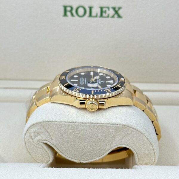 Rolex Submariner Date, 18k Yellow Gold, 41mm, Ref# 126618ln-0002