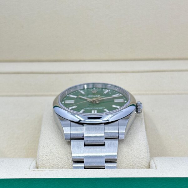 Rolex Oyster Perpetual 41 No Date, Oystersteel, 41mm, Oyster, Ref# 124300-0005