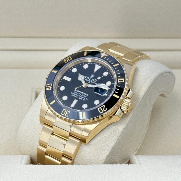 Rolex Submariner Date, 18k Yellow Gold, 41mm, Ref# 126618ln-0002
