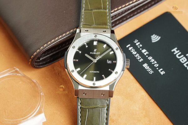 79d1b4eea978372dc5cba9adfeef9f40ededb071 Hublot Classic Fusion Automatic 42mm, Ref# 542.NX.8970.LR, Unworn 2025, box and papers