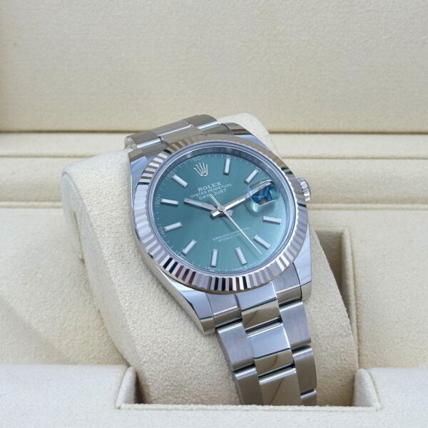 Rolex Datejust 41mm, Oystersteel and 18k White Gold, Ref# 126334-0027