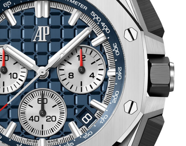 Audemars Piguet Royal Oak Offshore SELFWINDING CHRONOGRAPH Ref# 26420TI.OO.A027CA.01