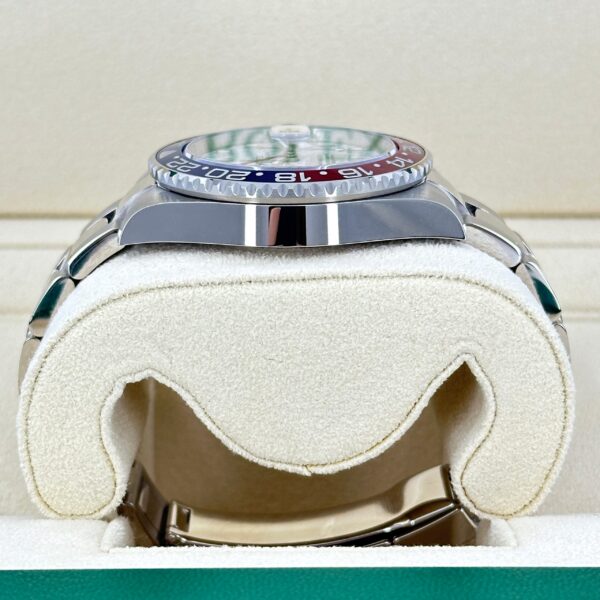 Rolex GMT-Master II 18 ct white gold Ref# 126719BLRO-0002