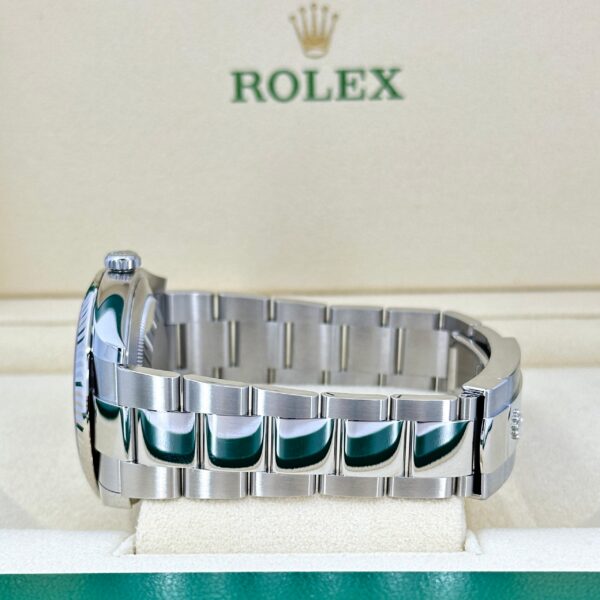 9e2a6dc60f1535f4dd0699a99a192e8ef15ee83e Rolex Datejust 41, Stainless Steel and 18k White Gold, 41mm, Ref# 126334-0013