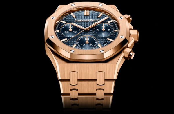 Audemars Piguet Royal Oak SELFWINDING CHRONOGRAPH “50TH ANNIVERSARY” Ref# 26240OR.OO.1320OR.01