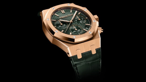 Audemars Piguet Royal Oak SELFWINDING CHRONOGRAPH “50TH ANNIVERSARY” Ref# 26240OR.OO.D404CR.01