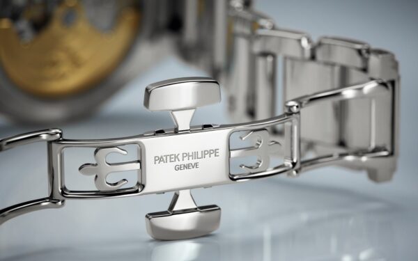 Patek Philippe Twenty~4 Automatic, Stainless Steel with 160 diamonds ~0,77ct, 36mm, Ref# 7300/1200A-010
