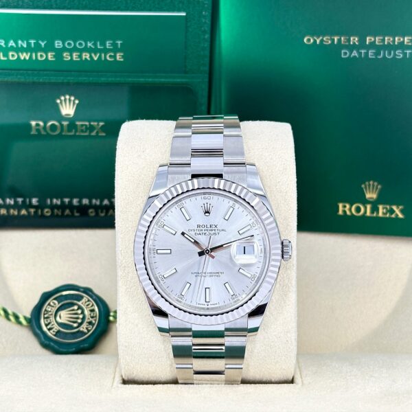 c635f9d788efc0609428d2f1795980fc6b39d2e9 Rolex Datejust 41, Stainless Steel and 18k White Gold, 41mm, Ref# 126334-0003