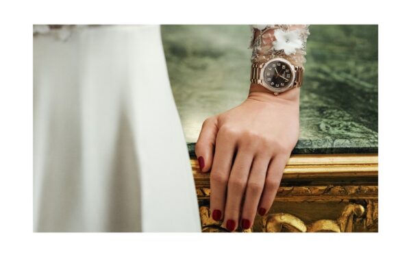 Patek Philippe Twenty~4 Automatic, 18k Rose Gold with 160 diamonds ~0,77ct, 36mm, Ref# 7300/1200R-001