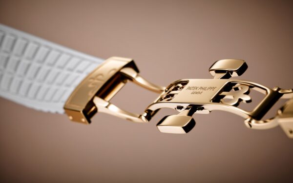 d277ee166c4f776b789232d4c5156e20b969de27 Patek Philippe Aquanaut Luce Travel Time, 18k Rose Gold, 38,8mm, Ref# 5269/200R-001