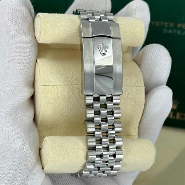 da314ad1958788b00ea9d08f903b51eacb8d144d Rolex Datejust 41, Stainless Steel and 18k White Gold, 41mm, Ref# 126334-0022