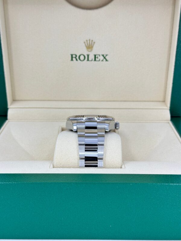 Rolex Sky-Dweller, 42mm, Oystersteel and 18k White Gold, Blue, Oyster, Ref# 336934-0005