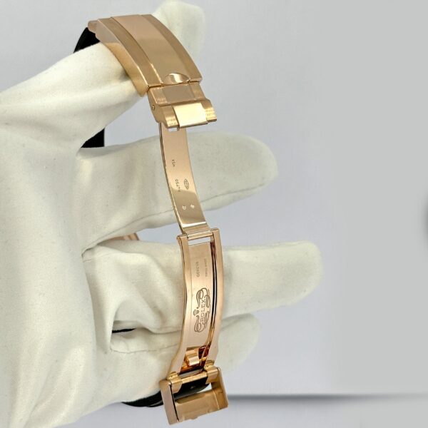 Rolex Cosmograph Daytona 40mm, 18k Everose Gold, Ref# 126515ln-0004