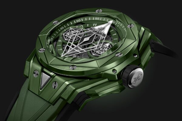 f05d900f8925ae53b8836e23778ac8dae82135c3 Hublot Big Bang SANG BLEU II GREEN CERAMIC Ref# 418.GX.5207.RX.MXM22
