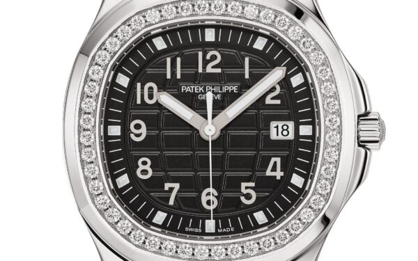 f256f8f97573ded391b57d938e40d8669119cc78 Patek Philippe Aquanaut Luce, Stainless Steel, 38,8mm, Ref# 5267/200A-001